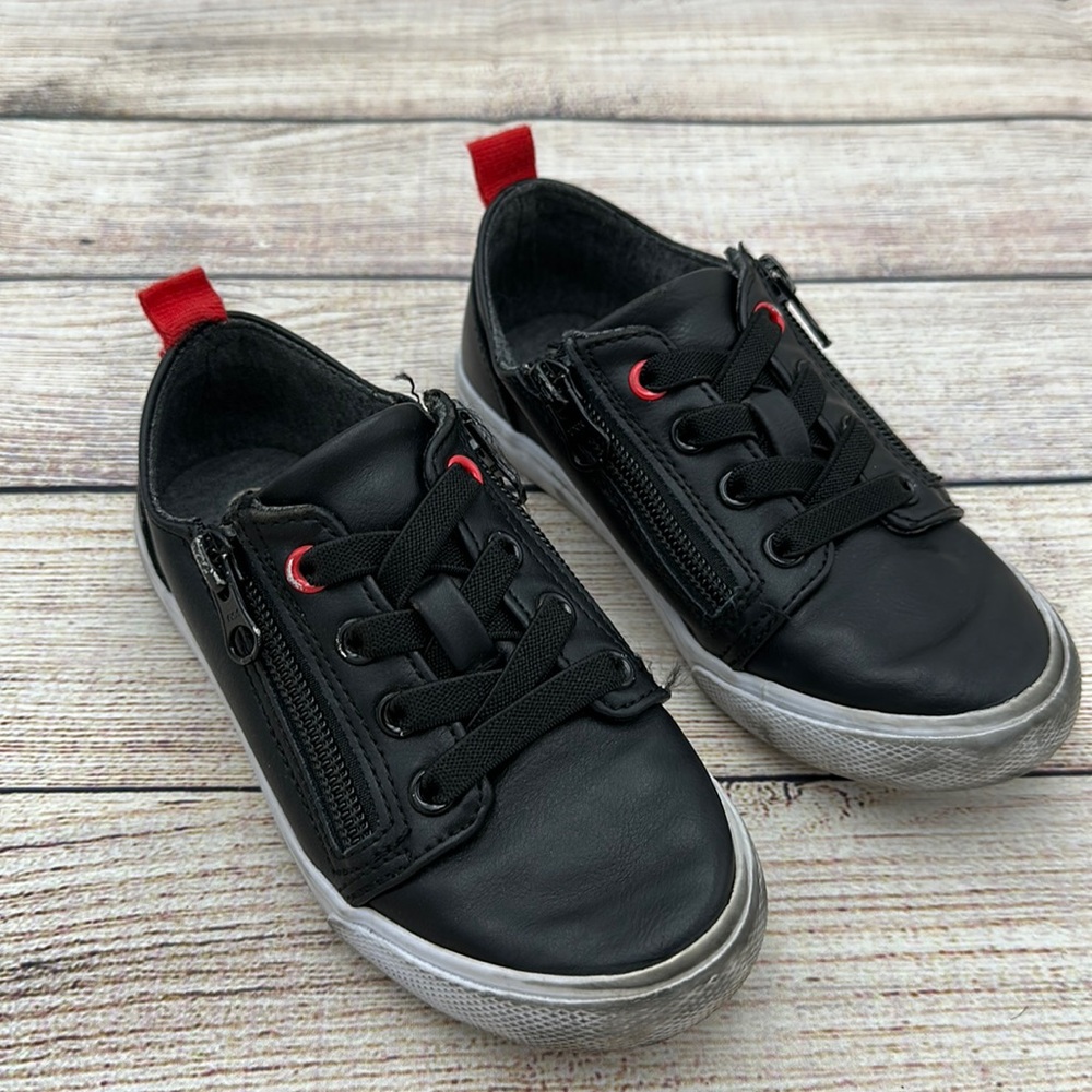 Cat & Jack Black Zipper Tennis Shoe Size 10